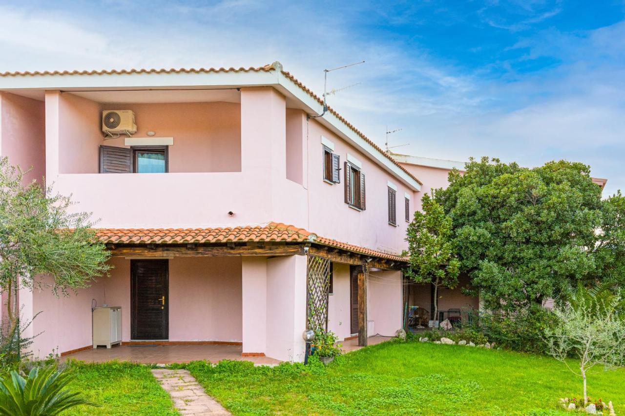 Trilocale A 200 Mt Dal Centro Apartamento San Teodoro  Exterior foto