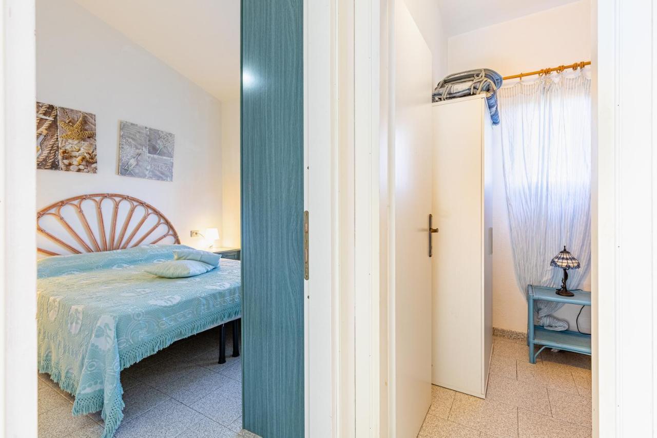 Trilocale A 200 Mt Dal Centro Apartamento San Teodoro  Exterior foto