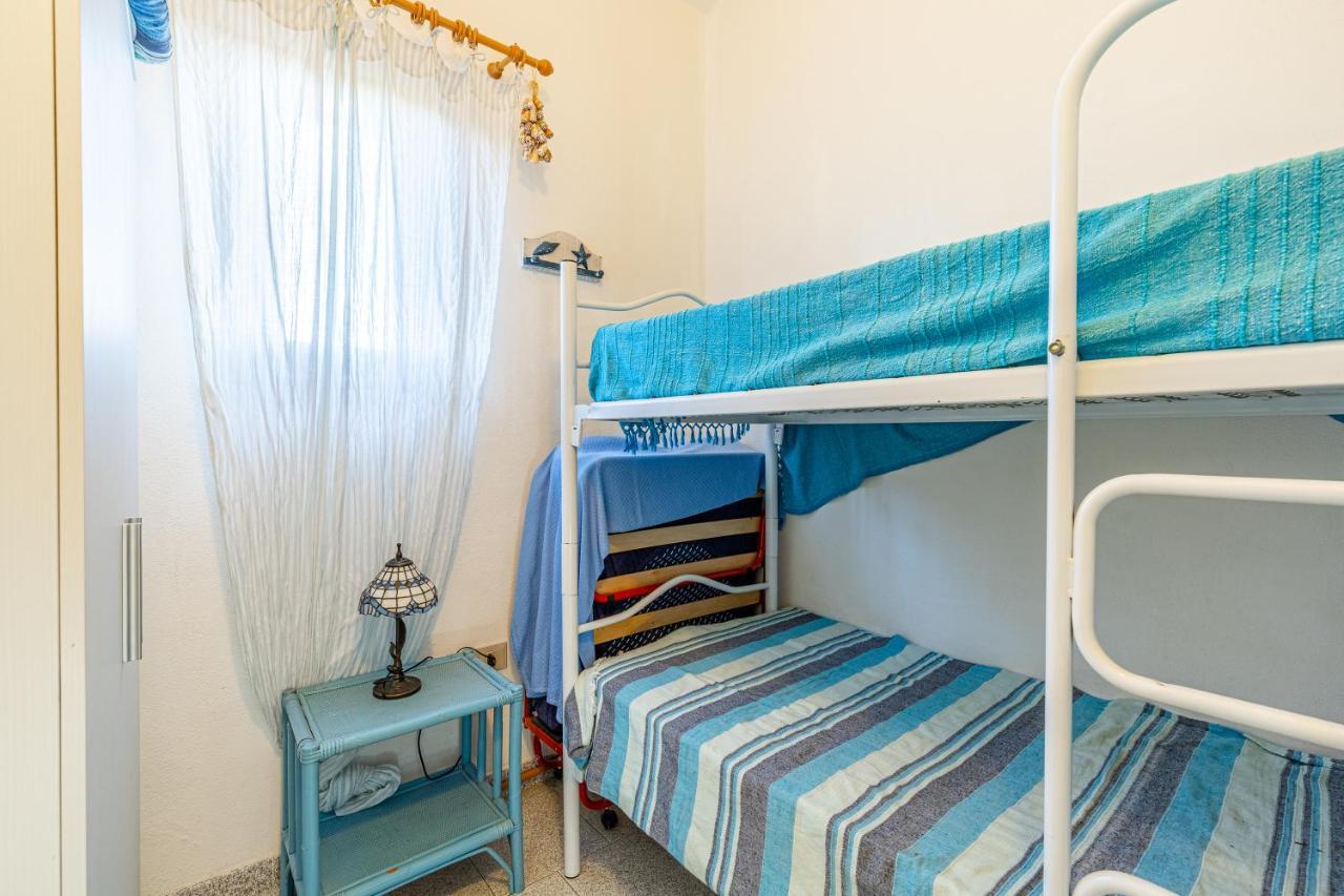 Trilocale A 200 Mt Dal Centro Apartamento San Teodoro  Exterior foto